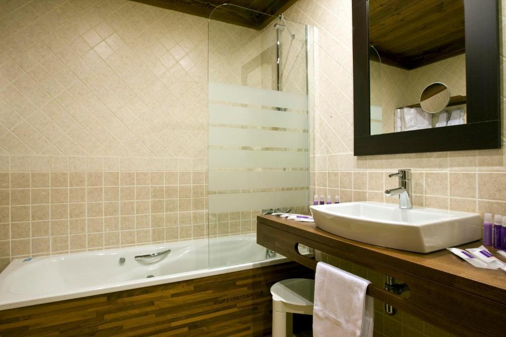 פורט ד'אנבלירה Apartaments Els Llacs חדר תמונה